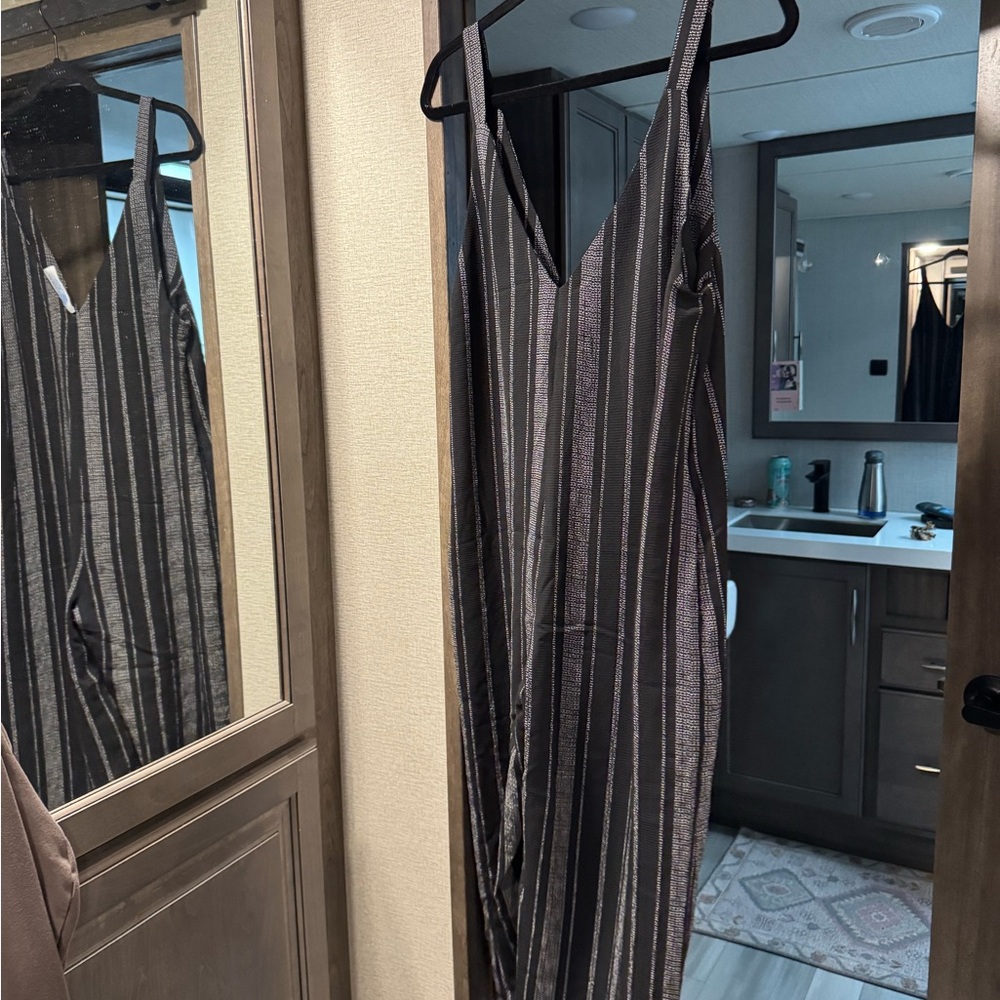 Striped romper/jumpsuit